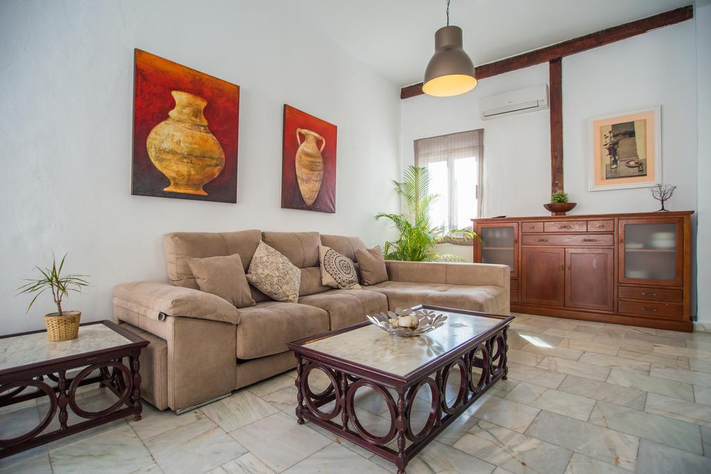 Apartamentos Catedral Málaga Extérieur photo