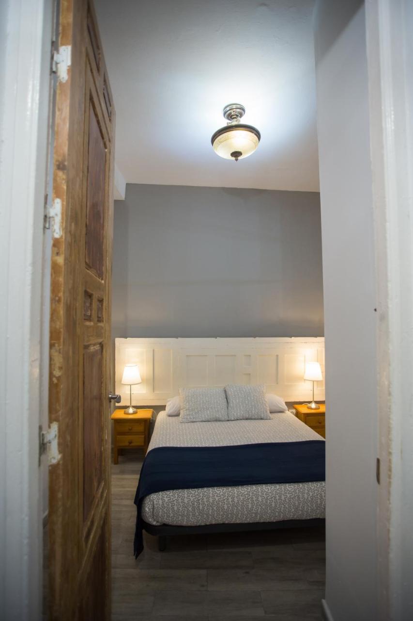 Apartamentos Catedral Málaga Extérieur photo